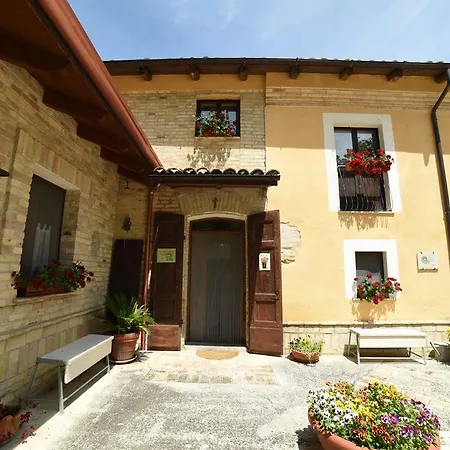 Alloggio per agriturismo La Valle Degli Ulivi Vacri