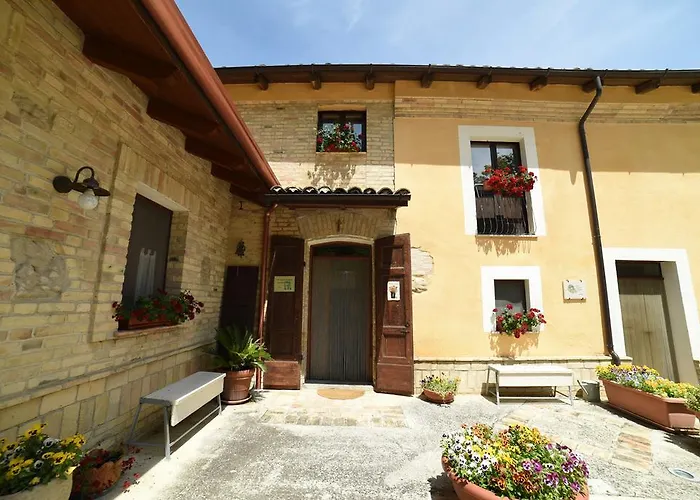 Alloggio per agriturismo La Valle Degli Ulivi Vacri