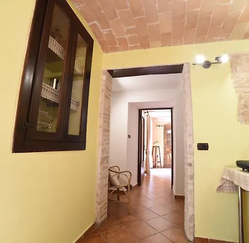 Alloggio per agriturismo La Valle Degli Ulivi *