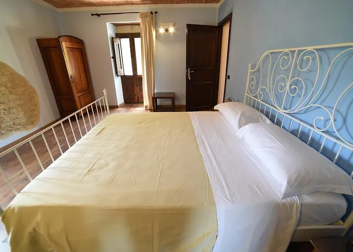 Alloggio per agriturismo La Valle Degli Ulivi Vacri